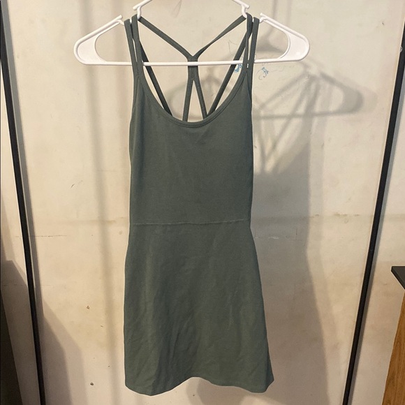 Old Navy Active PowerChill Green dress - Picture 1 of 3